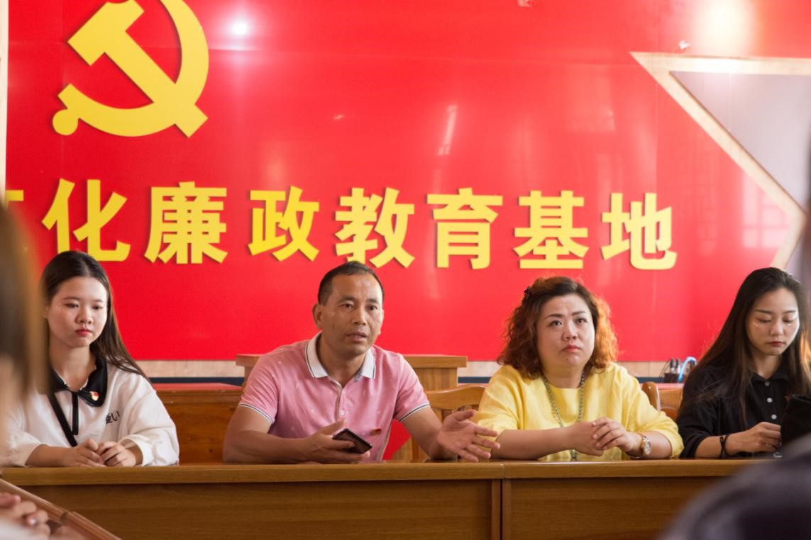 周宪斌书记在廉政教育基地给师生党员上“感悟长征精神 担当时代使命”的廉政党课